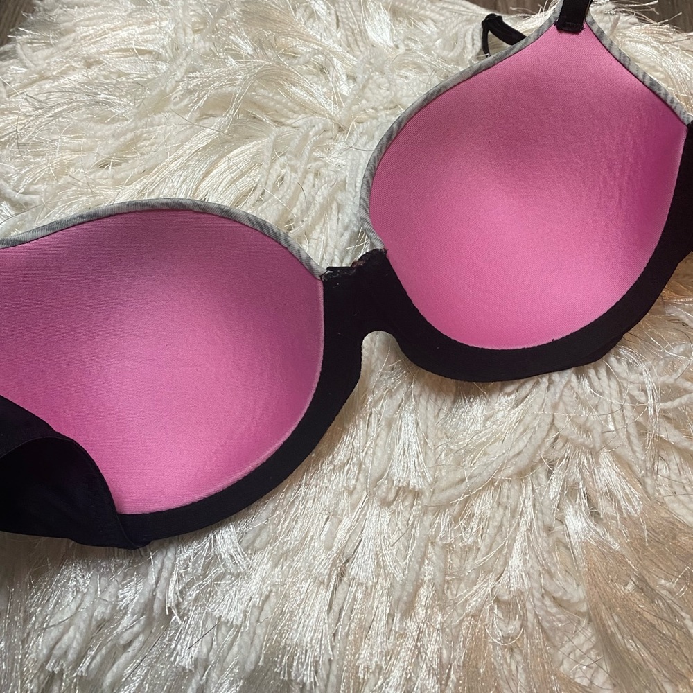 Victoria’s Secret PINK Wear Everywhere Bra 32C Lined Striped Everyday Bra - Picture 5 of 6